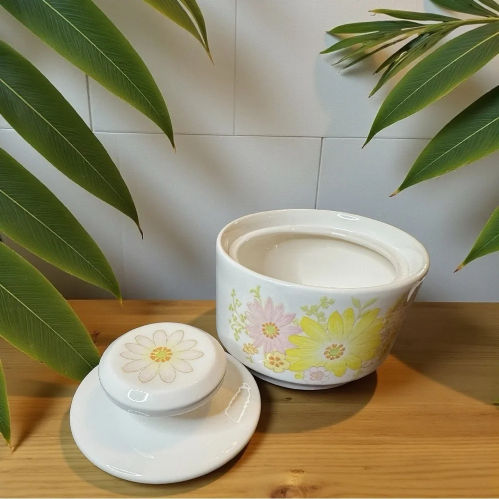 VINTAGE NORITAKE CRAFTONE Potpourri Jar w/ Lid “Potpourri 8776” Floral Canister